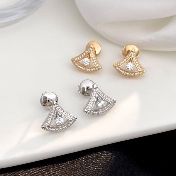 <MAGIC>DREAM MINI DIAMOND STUD EARRINGS