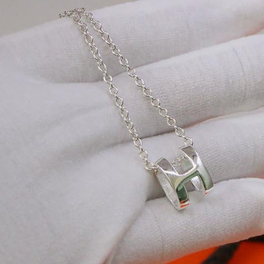 <MAGIC>HM NECKLACE H LETTER OVAL SERIES