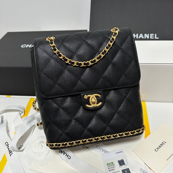 CC BACKPACK 22 IN BLACK GRAINED CALFSKIN